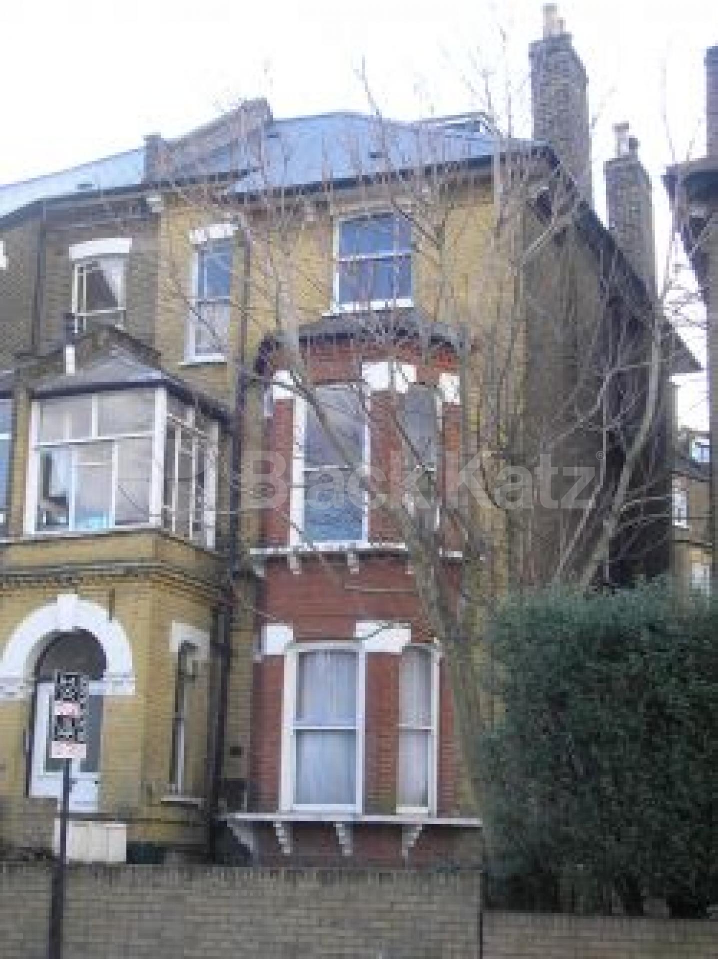 			NEW INSTRUCTION, 2 Bedroom, 1 bath, 1 reception Flat			 Brecknock Road, TUFNELL PARK  N19